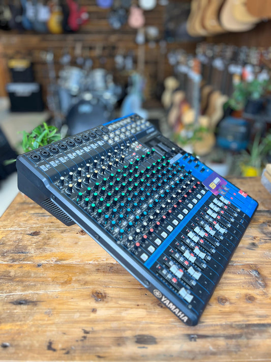 Yamaha MG16XU 16-Input 6 Bus Mixer (Rent Only)