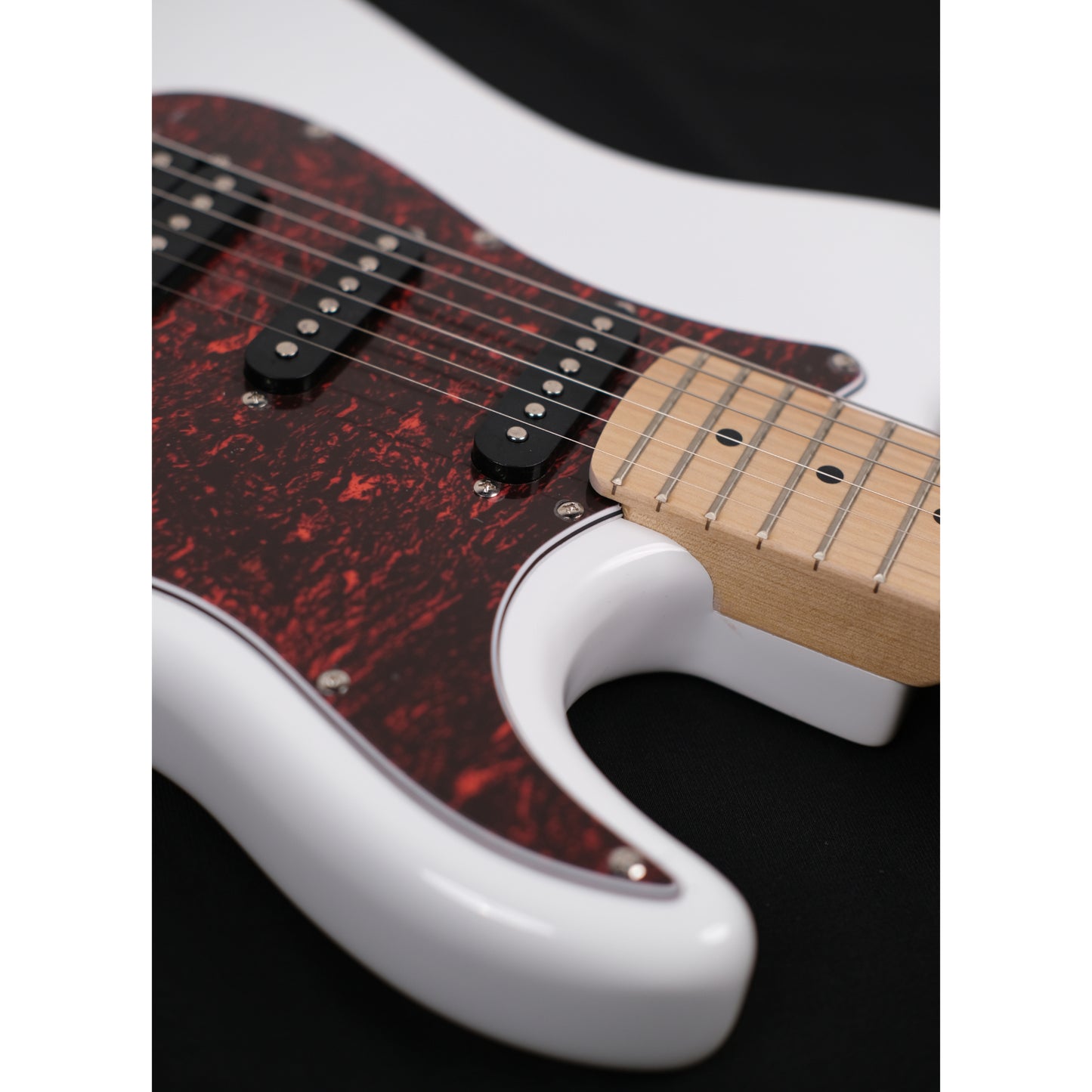 Magna ST20M Stratway White - Maple