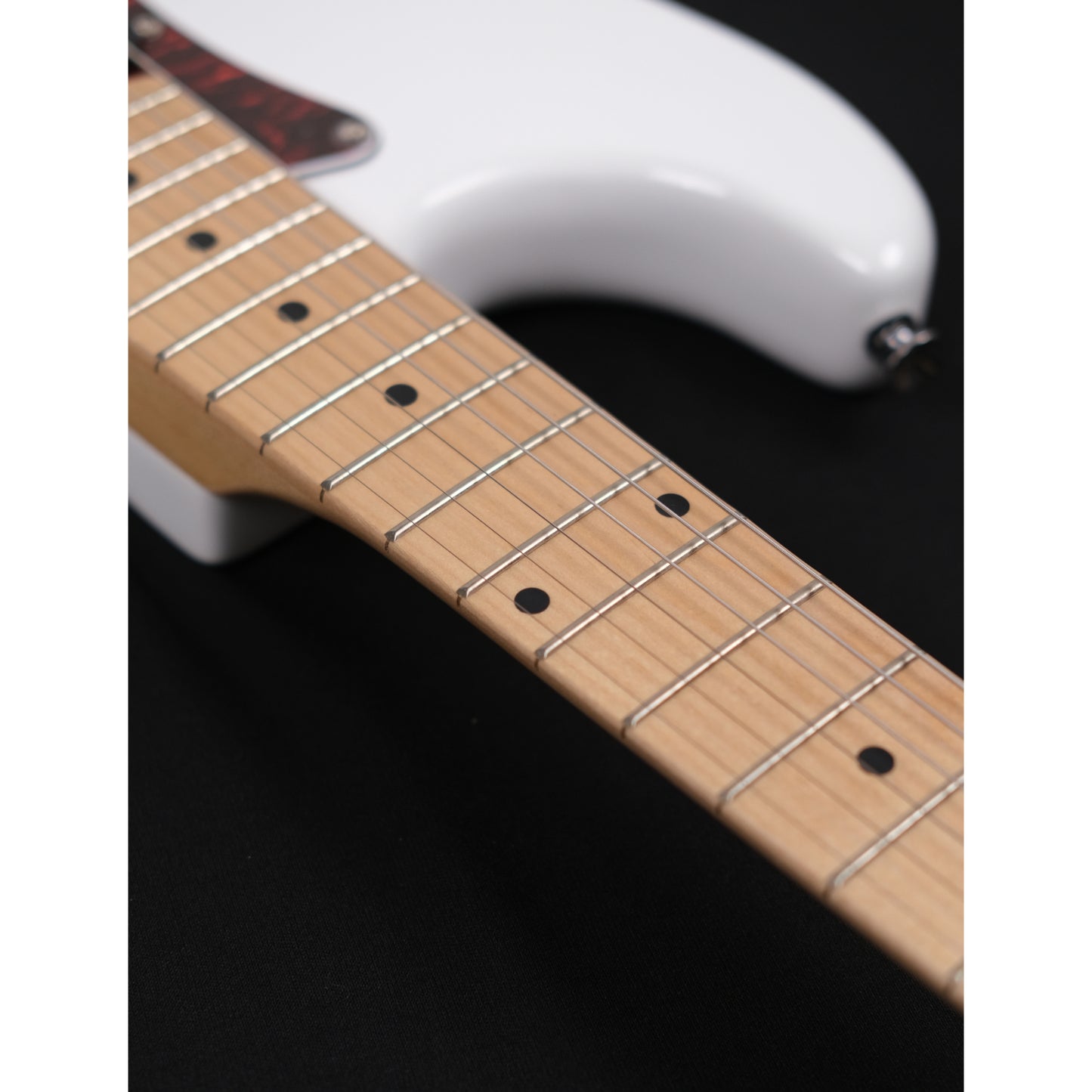Magna ST20M Stratway White - Maple