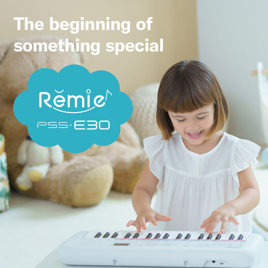 Yamaha Remie PSS-E30 37-Key Portable Mini Keyboard, White