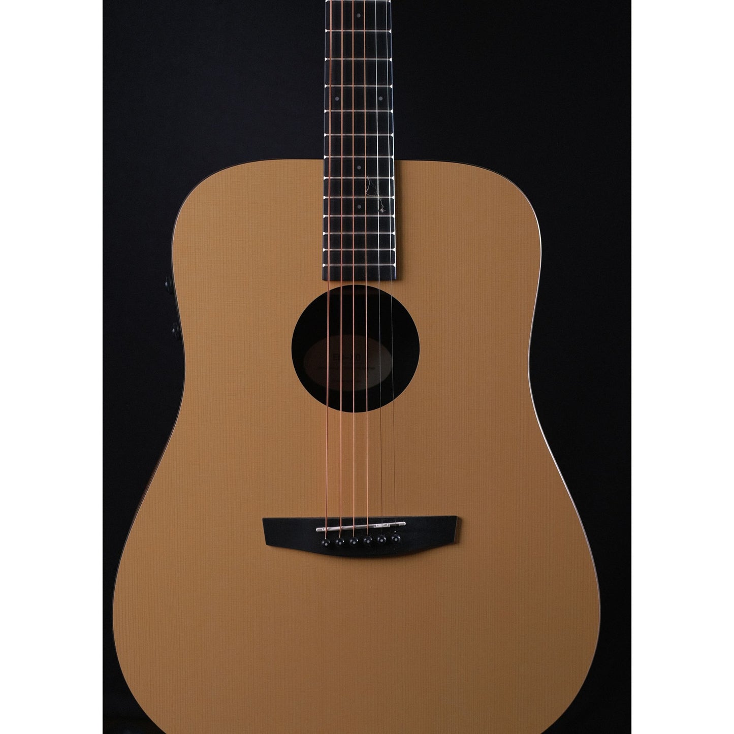 Enya ED X0 Eq Dreadnaught Semi acoustic guitar ( Trans )