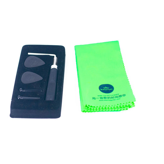Kepma welcome kit ( Micro fibre cloth + allen key + kepma plectrums + ebony bridge pins )