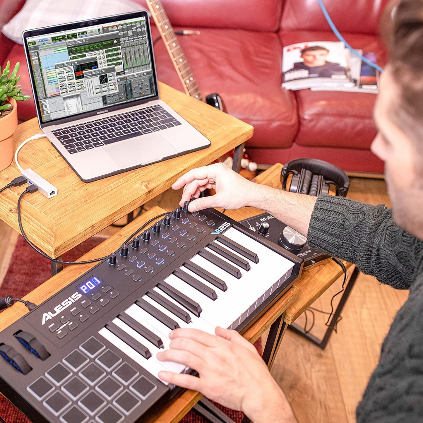 Alesis VI25 Advanced 25-Key USB MIDI Drum Pad and Keyboard Controller